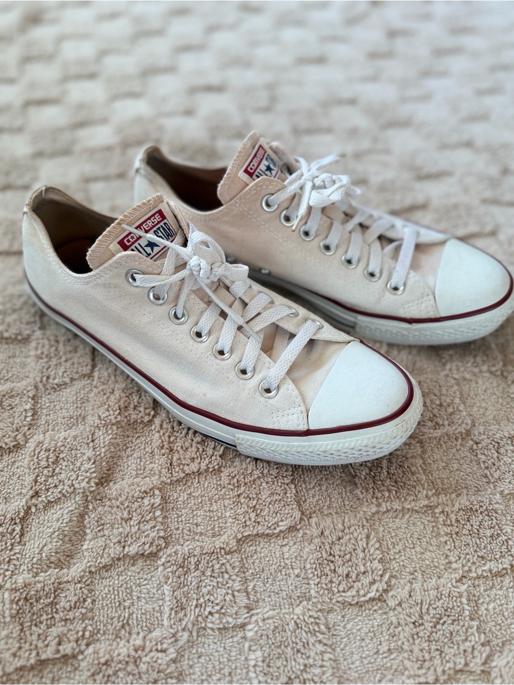 Converse Chuck Taylor All Star Low Top Natural Ivory Men’s 9 Women’s 11